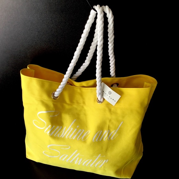 Trina Turk Handbags - 🌞NWT TRINA TURK BIG CANVAS TOTE